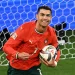 Ronald's new contract: how much does he earn per minute?