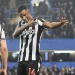 Liverpool Isak uchun muzokaralarni faqat shart bilan boshlaydi