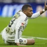 Mbappe o‘yindan keyin stadionda soatlab qoldi